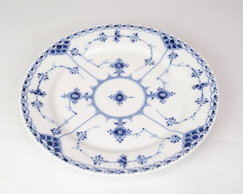 Dinner plate - No. 1/577 - Porcelain - Blue Fluted Half Lace - Royal Copenhagen
Great condition

