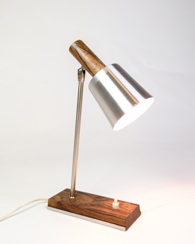 Lille Bordlampe - Model Silva - Palisander - Aluminium - Lyfa - 1960erne
Flot stand
