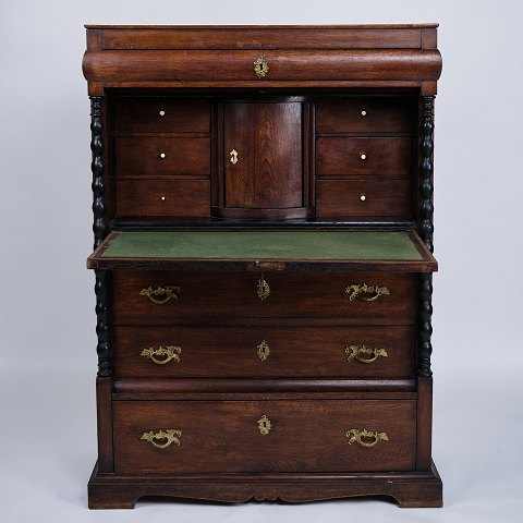 Secretary – Polished Oak – Green Felt Cloth & Brass Handles – 4 Drawers – 1820s
