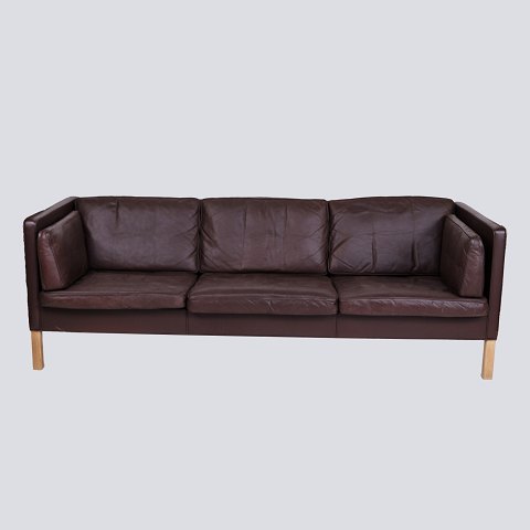 Sofa - 3. Person - Model 2442 - Brown Leather - Børge Mogensen - Fredericia 
Furniture Factory - Danish Design - 1960s
