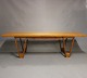 Large coffeetable in teak designed by Illum Wikkelsø and from the 1960s.
5000m2 showroom.
