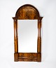 Tall mirror of polished mahogany, in excellent condition from the 1860s.
