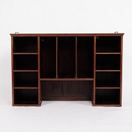 Bookcases / shelving units