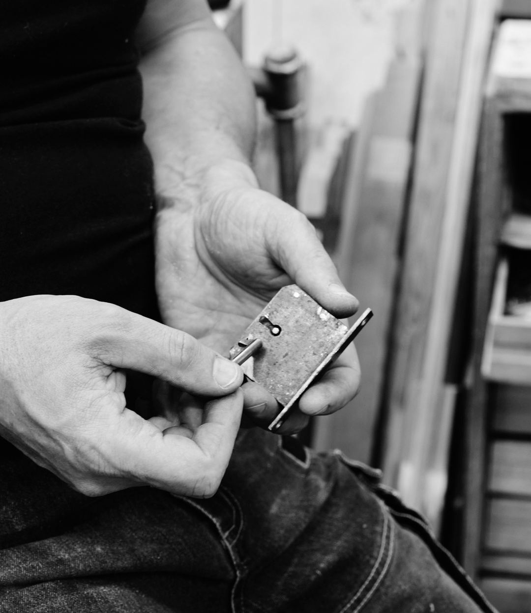 Restoration - Osted Antik & Design